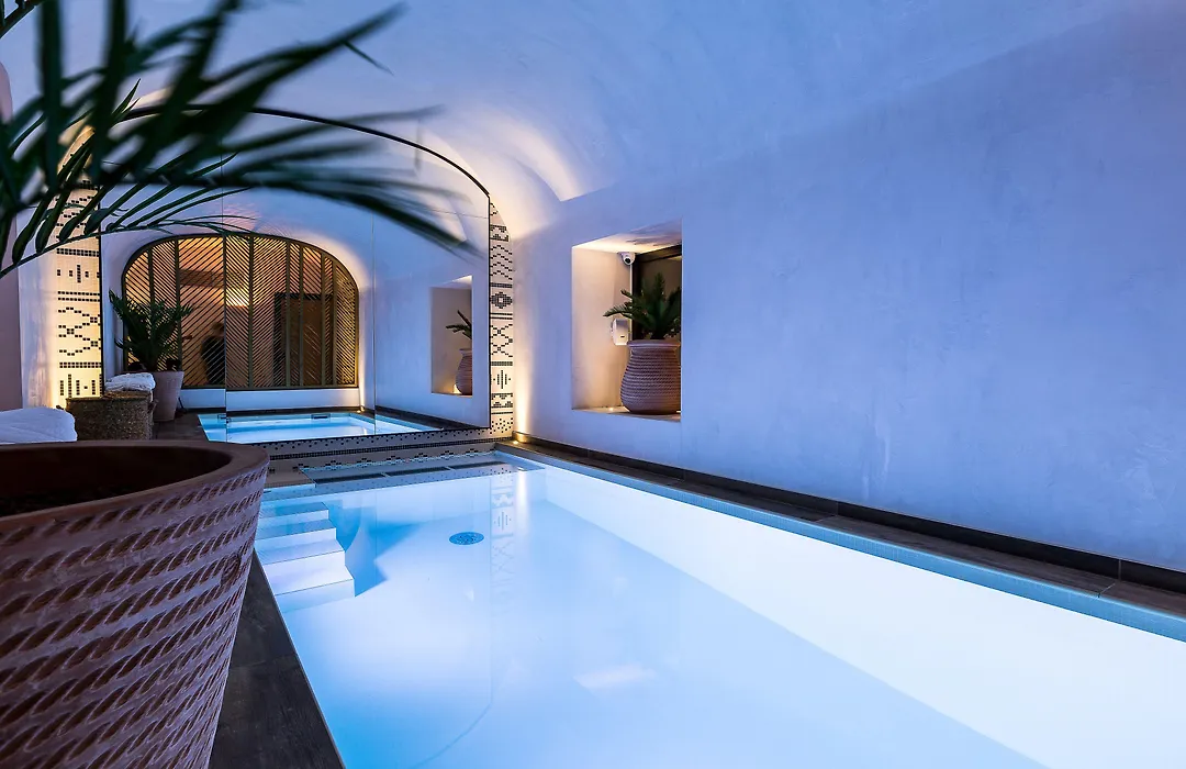 Laz' Hotel Spa Urbain Paris-1